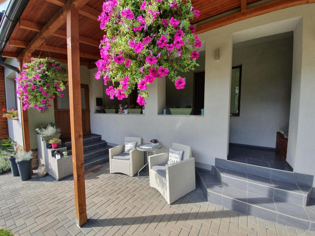 Apartments Sarika Dlhá Ves Екстериор снимка